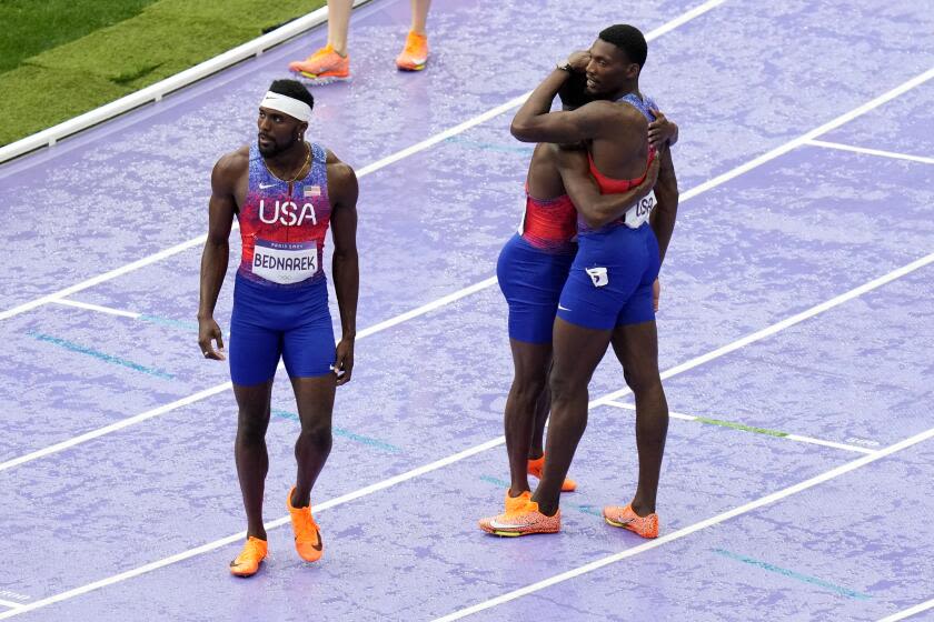 Carl Lewis blasts U.S. officials for another botched Olympic 400-meter men's relay