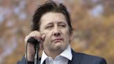 Murió Shane MacGowan, líder de The Pogues y leyenda del punk irlandés, a los 65 años