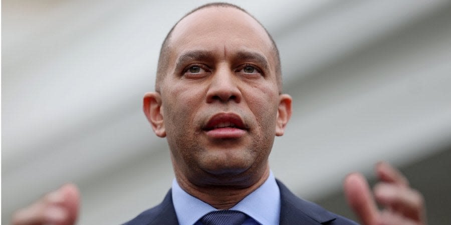 U.S. could allow for American troop deployment to Ukraine - Democratic House leader Jeffries