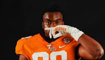 Mariyon Dye Commits to Tennessee Football