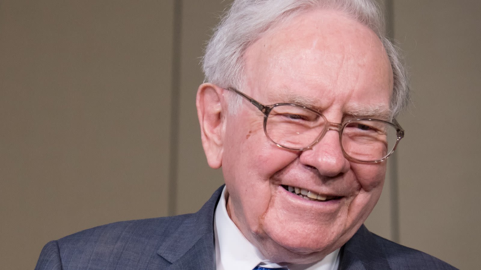 The 3 Best Warren Buffett Stocks to Buy in May 2024
