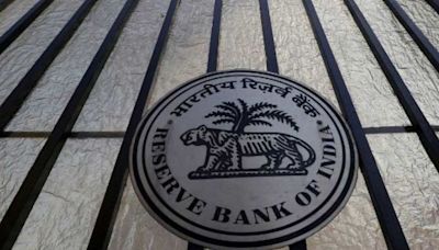 Will RBI follow other major central banks and cut interest rate? All eyes on Wednesday's MPC decision