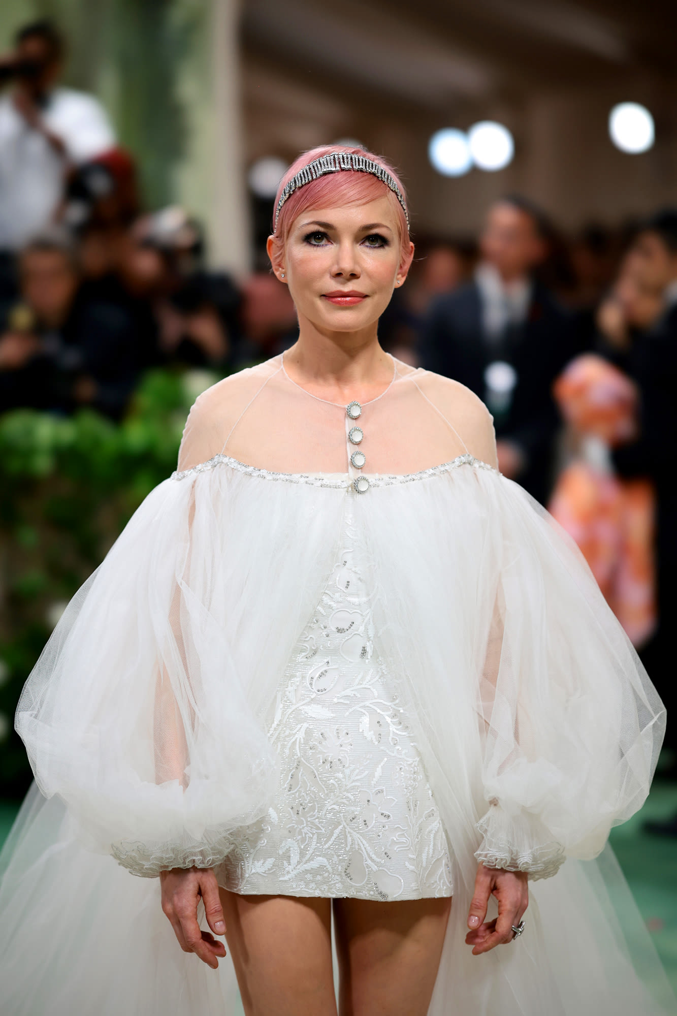 Michelle Williams Debuts Bold Bubblegum-Pink Pixie Haircut at the 2024 Met Gala