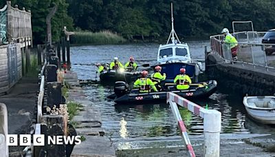 Cardigan: Search for canoeist reported missing at River Teifi