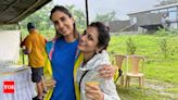 Kumkum Bhagya’s Sriti Jha who played Pragya reunites with real life inspiration Pragya Kapoor - Times of India