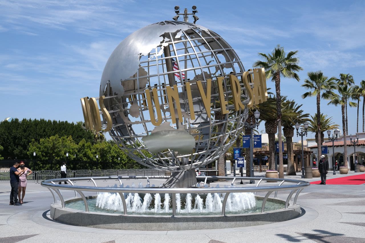 Universal Studios Hollywood launches 2-for-1 ticket deal