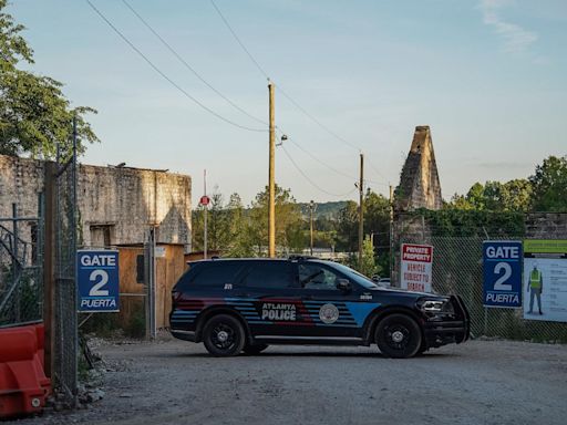 3 Atlanta police officers shot during response to call