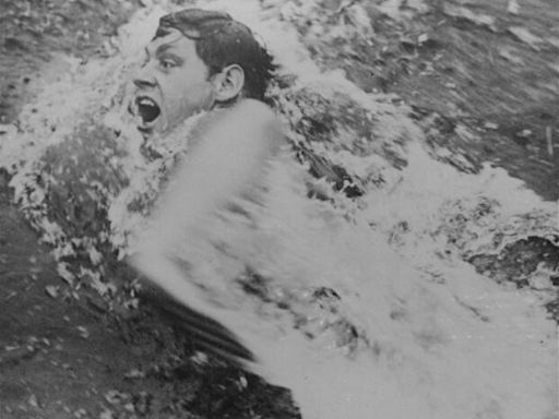 Tarzan at the Olympics: Hawaii’s Johnny Weissmuller won 3 gold medals at the 1924 Paris Games | News, Sports, Jobs - Maui News