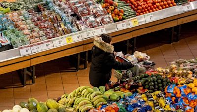 Canada Targets 12 Foreign Grocers to Lure to Food-Retailing Market