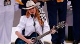 Jewel Sings Reimagined National Anthem at Indy 500 -- and People Have Opinions About the Performance