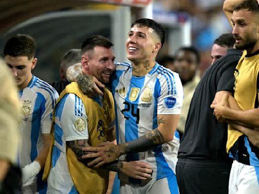 Chant raciste des joueurs argentins: un membre du gouvernement argentin réclame des excuses de Messi