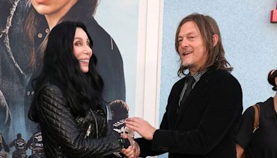 « Oh mon Dieu, c’est Cher », Norman Reedus a été complètement subjugué par sa rencontre avec la chanteuse