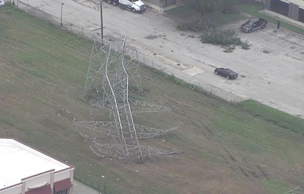Texas weather: Austin Energy utility team helping restore power in Houston