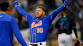 Escobar rallies Mets past Marlins in 10, back into 1st alone