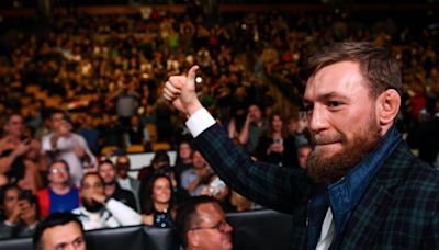Conor McGregor pide perdón a la afición de la UFC