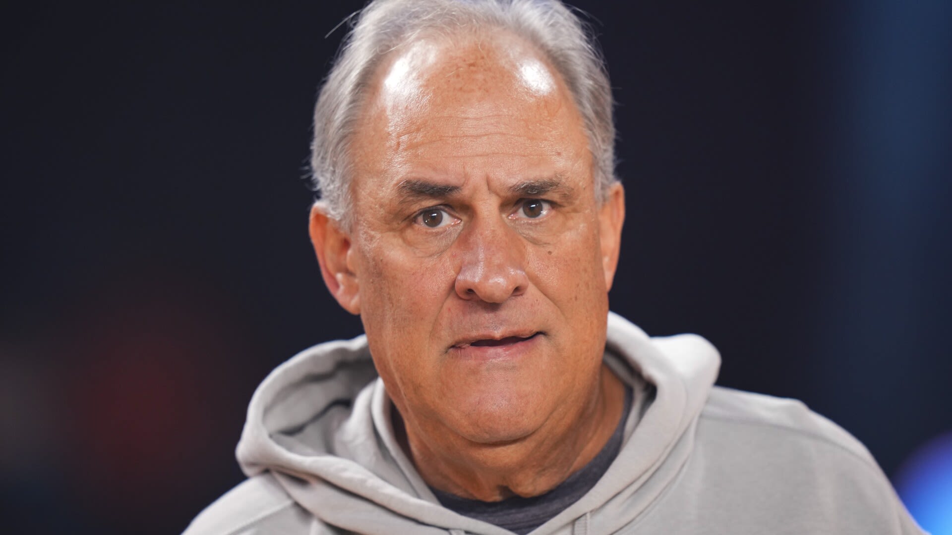 Vic Fangio hopes to end his pro football career in Philadelphia, where it started