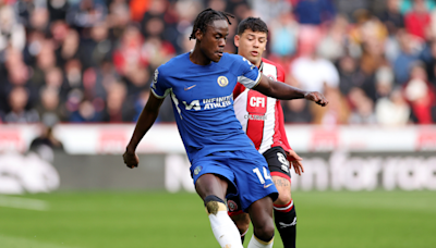 Chelsea defender keen to fight for place at Stamford Bridge