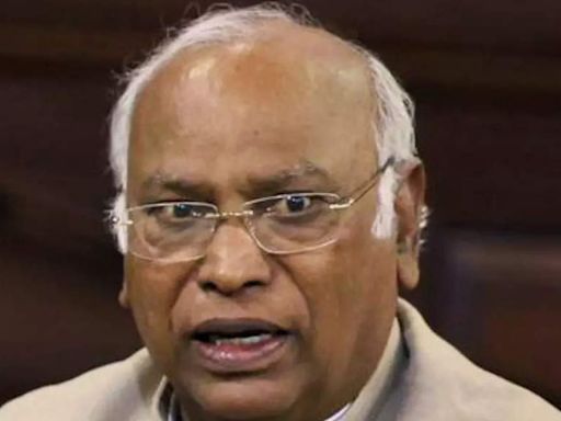 NDA's third term marred with paper leaks, terror attacks, train accident, airport canopy collapse: Mallikarjun Kharge - The Economic Times