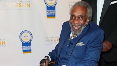 Tributes pour in for Bill Cobbs as Wendell Pierce leads tributes