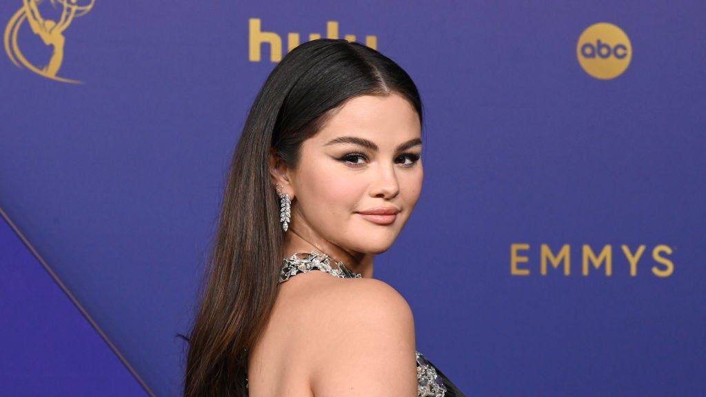 See Selena Gomez Shut Down the Red Carpet in a Shimmering Ralph Lauren Dress and Tiffany Baubles