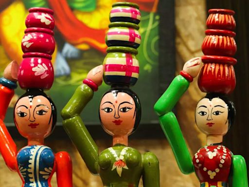 Michelle Obama picked THIS beloved Indian toy from Karnataka; Details inside