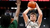 Grad transfer Spencer leads No. 5 UConn to 87-53 win over Mississippi Valley State