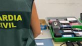 Condenada una mujer que llevaba 151 móviles robados en una maleta en el aeropuerto de Palma