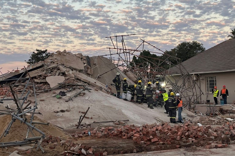 'Miracle' survivor found 5 days after S.Africa building collapse