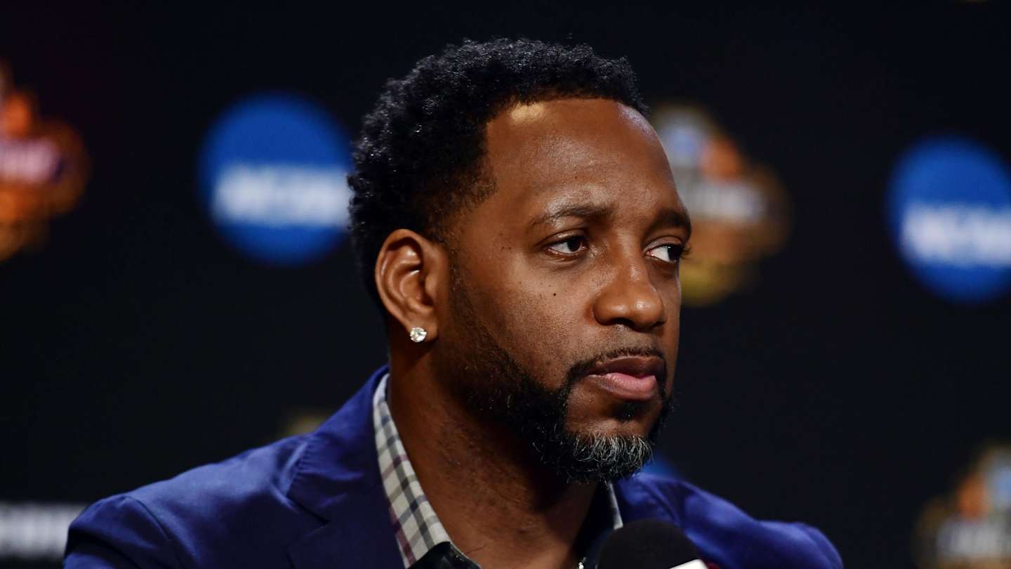 NBA Legend Tracy McGrady Reacts To Heartbreaking News