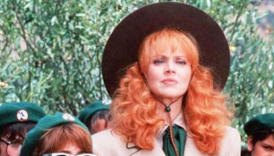 What a Thrill! See the Cast of Troop Beverly Hills Then and Now - E! Online