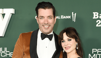 Jonathan Scott’s Ultra-Romantic Proposal to Zooey Deschanel Is What True Love Is All About