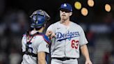 Can't stop, won't stop: Dodgers sweep Giants and show no sign of slowing down
