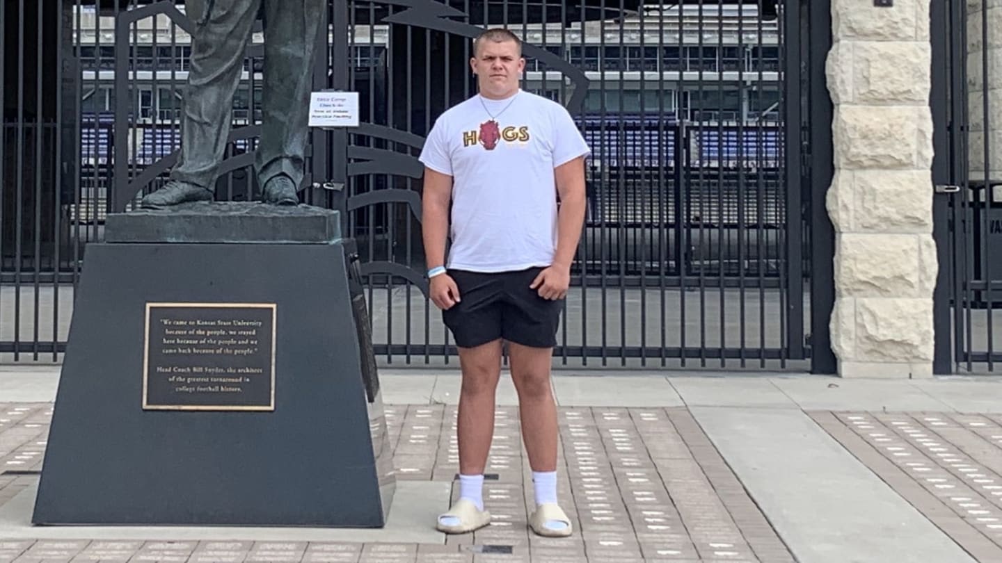 Hawkeyes Offer NE OL Landen Von Seggern