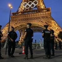 French cabbies seek payout for lost Olympics revenue