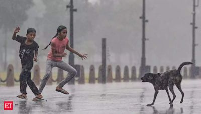 Monsoon reaches Delhi, bringing relief from heatwave