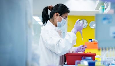 Here's Why We Think AstraZeneca (LON:AZN) Is Well Worth Watching