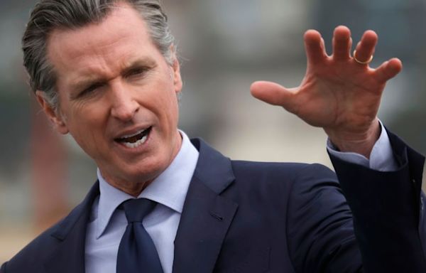 Gavin Newsom — once Biden’s biggest cheerleader — inches into the Kamala Harris campaign