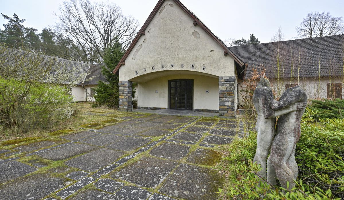 Berlin’s government offers to give away villa once owned by Nazi propagandist Joseph Goebbels
