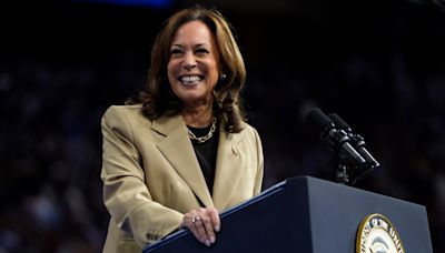 In Las Vegas, Kamala Harris sees a chance to improve her odds of winning