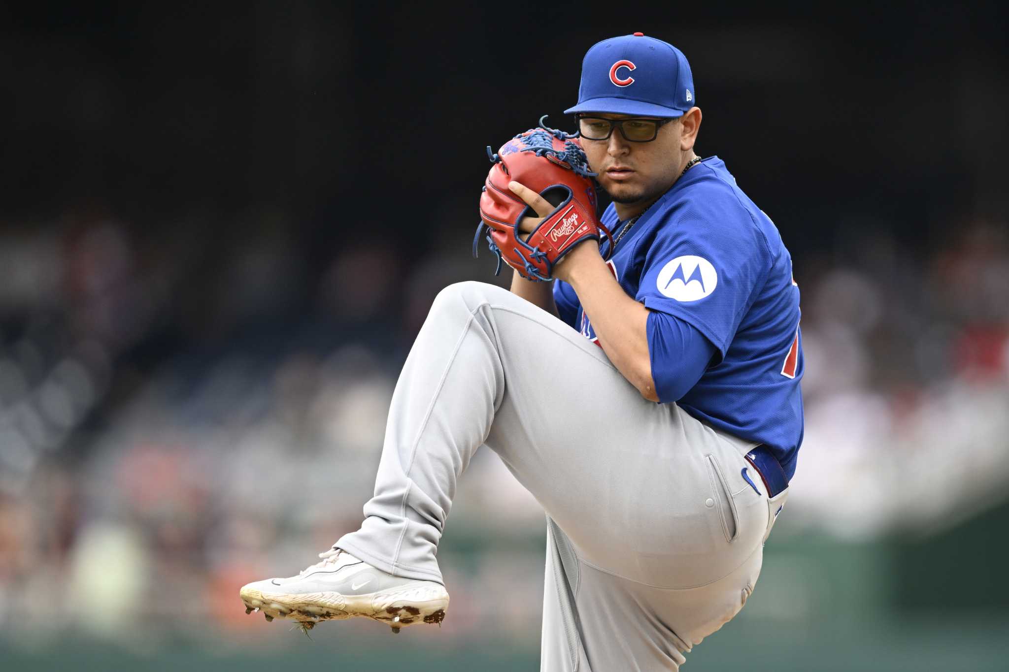 Nico Hoerner helps the surging Cubs rally for a 5-3 win over the sloppy Nationals