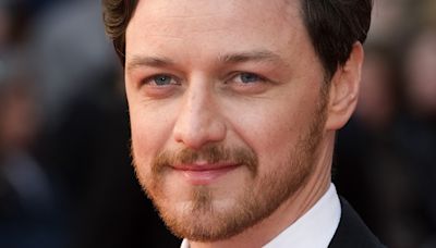 James McAvoy Expresses Sadness Over Bruce Willis' Aphasia Diagnosis - Looper