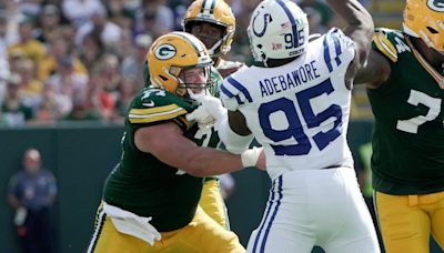 LOOK: Packers center Josh Myers vomits on the ball during a play in win over Colts