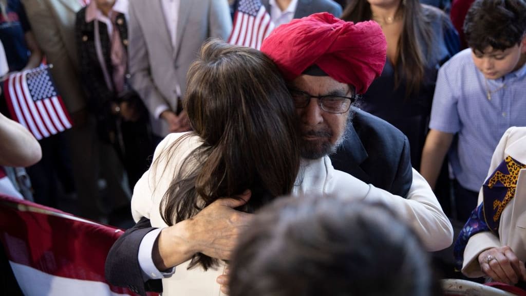 Nikki Haley Says Her Dad Died on Father’s Day: ‘My Heart Is Heavy’