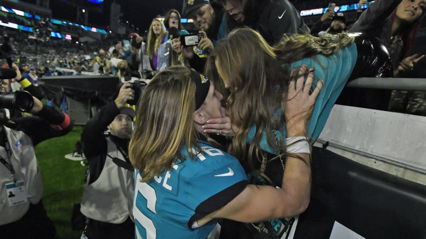 Jaguars' Trevor Lawrence Reflects on News of His First Child