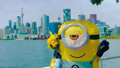 A Toronto Man Ran His First Marathon In a 'Minions' Costume | Exclaim!