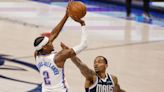 NBA playoffs: Thunder 'endure early punches,' rally past Mavericks in Game 4