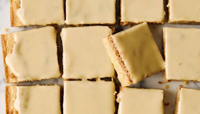 Our Brown Sugar Pop-Tart Blondies Are Even Better Than The OG Breakfast Treat