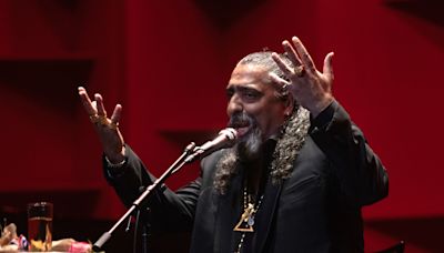 Diego El Cigala vuelve a Santo Domingo transformando canciones emblemáticas en flamenco