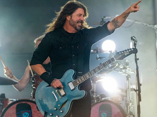 Evershort: How Foo Fighters Rocked New York Before the Rains