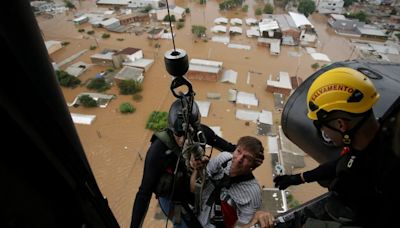 Inundaciones en Brasil: aumentó a 66 el saldo de muertos y los rescatistas trabajan a contrarreloj para evitar una tragedia mayor